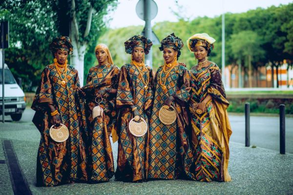 Les meilleures offres de robes africaines modernes à la mode